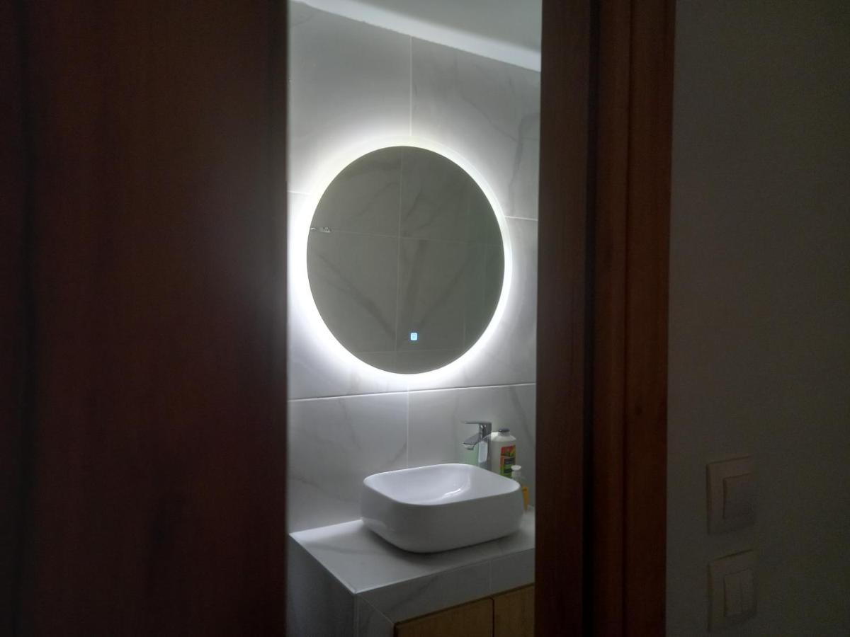 Eros Welcome Stay Downtown Studio - Explore Center By Foot - Close To Helexpo & University Selanik Dış mekan fotoğraf